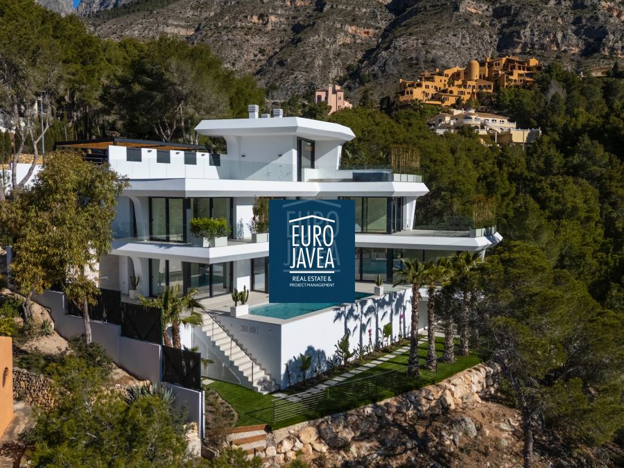 Villa Hannya, moderna villa de lujo con impresionantes vistas al mar en Altea