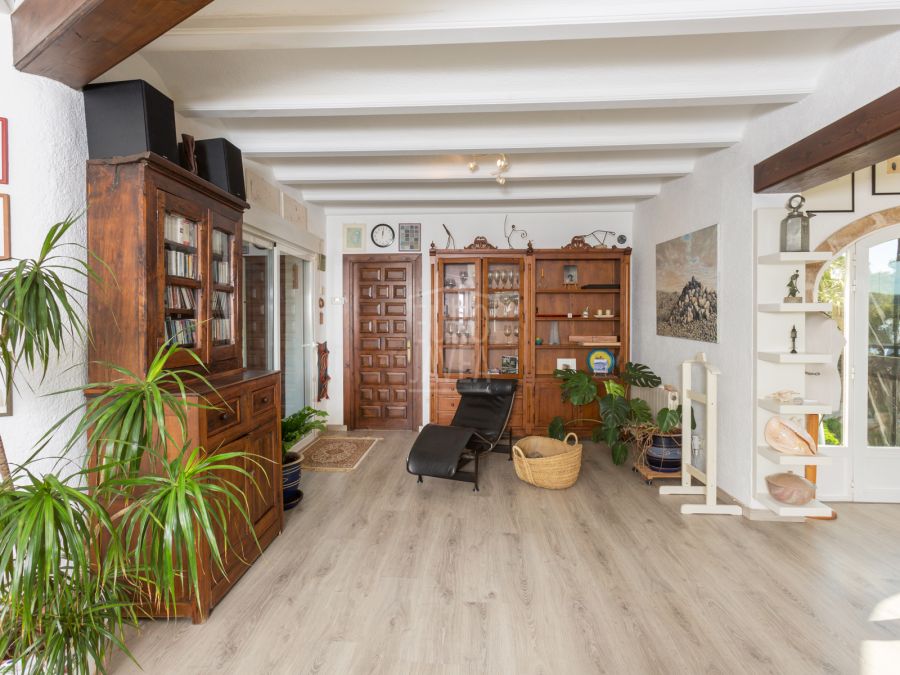 Traditional Mediterranean Villa Margarita with Panoramic Sea Views, in Jávea