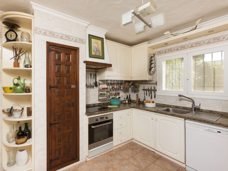 Traditional Mediterranean Villa Margarita with Panoramic Sea Views, in Jávea