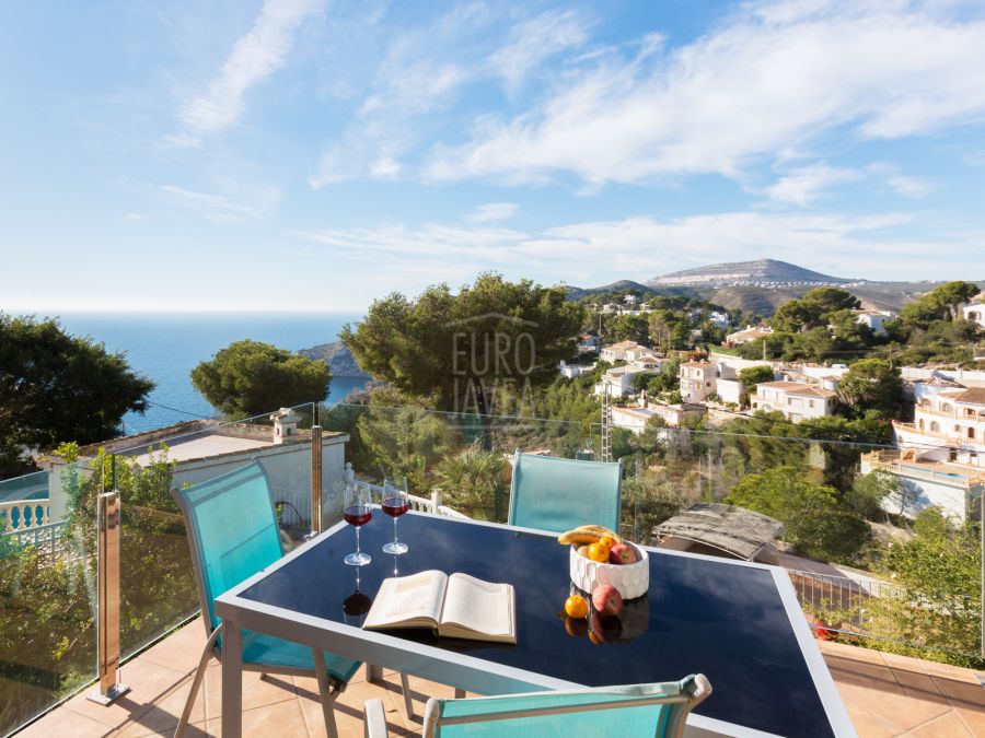 Traditional Mediterranean Villa Margarita with Panoramic Sea Views, in Jávea