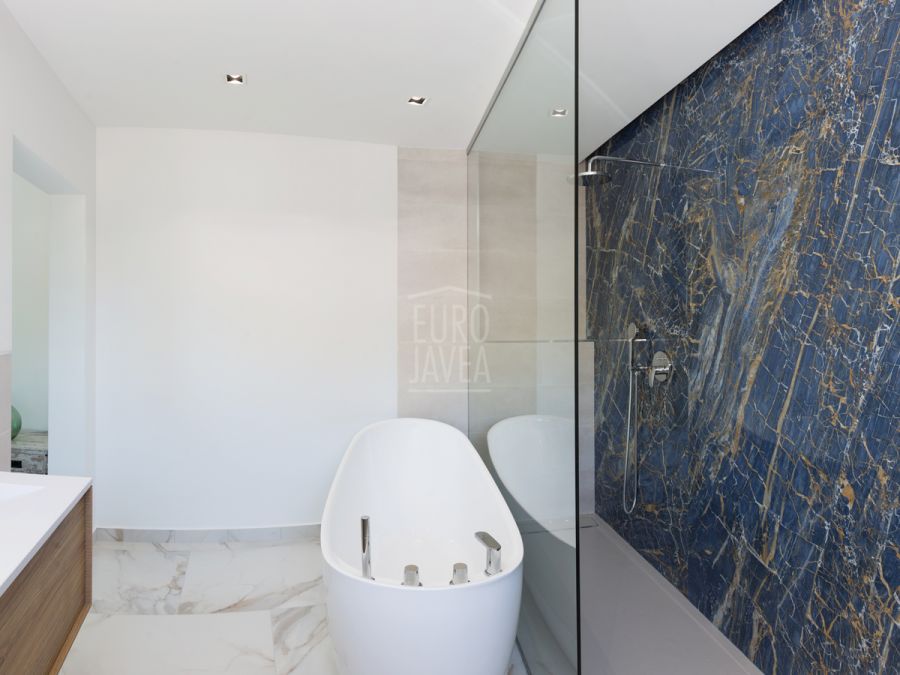 Villa Helena, élégante propriété entourée d’un magnifique paysage méditerranéen