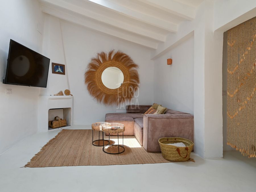 Villa Noma, an Ibizan-style villa set in nature with views of Montgó
