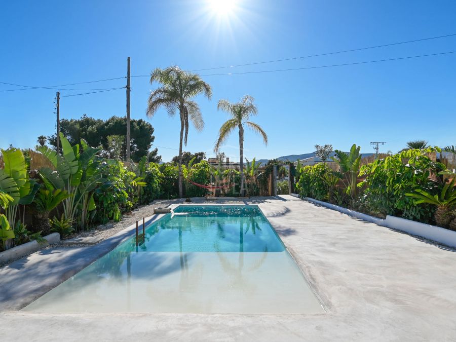 Villa Noma, an Ibizan-style villa set in nature with views of Montgó