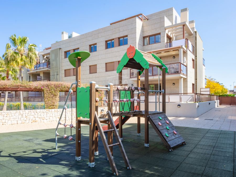 Modern duplexappartement met panoramisch uitzicht vlak bij het Arenal-strand in Jávea