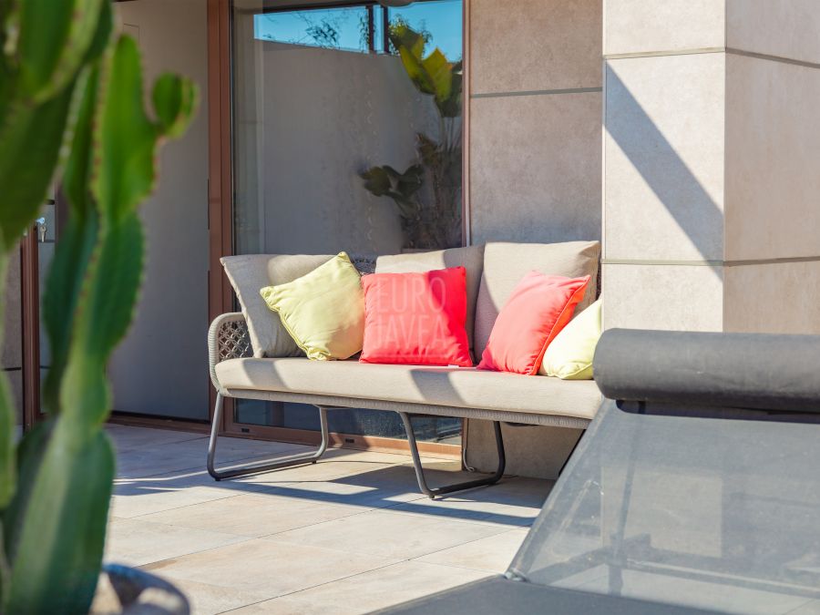 Modern duplexappartement met panoramisch uitzicht vlak bij het Arenal-strand in Jávea