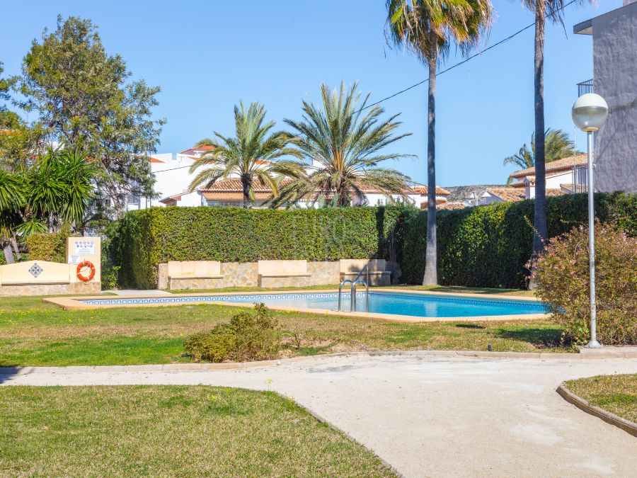 Apartment for sale just a few steps from Arenal Beach and the Port in Jávea, with direct access to the sea.