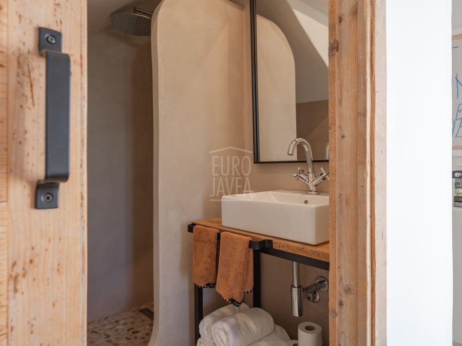 Villa Alma – Elegante villa exclusiva en venta con vistas panorámicas en Balcón al Mar