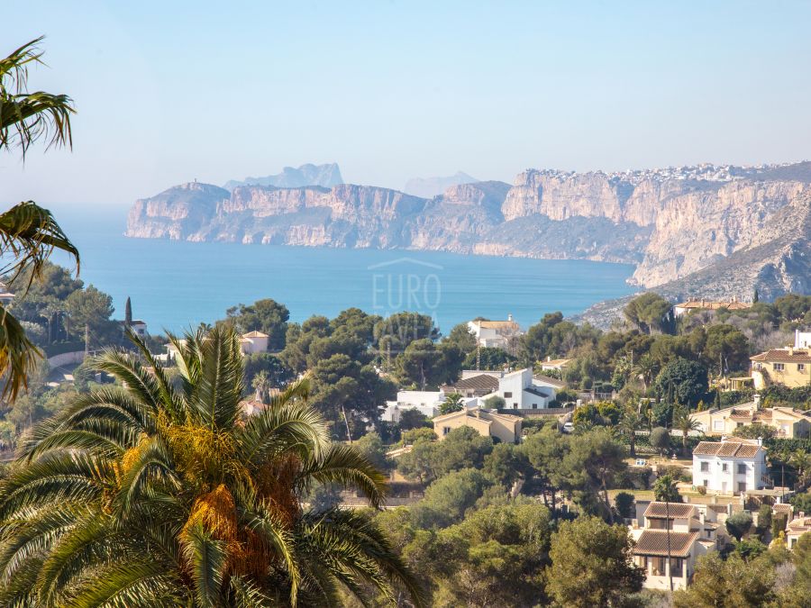 Villa Alma – Elegante villa exclusiva en venta con vistas panorámicas en Balcón al Mar