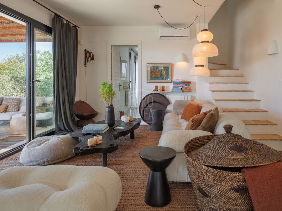 Villa Alma – Stylish villa exclusively for sale with panoramic views in Balcón al Mar