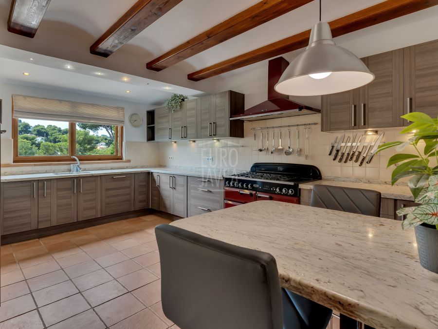 Villa Mila, Mediterranean charm in a traditional villa in Jávea