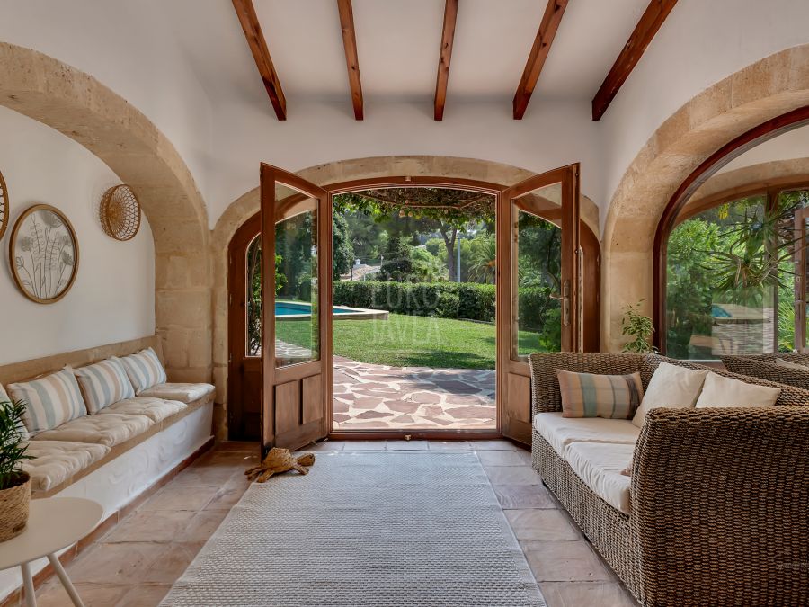 Villa Mila, Mediterranean charm in a traditional villa in Jávea