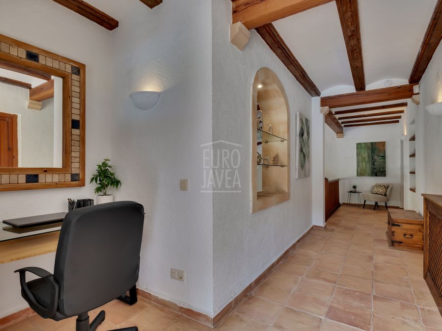 Villa Mila, Mediterranean charm in a traditional villa in Jávea