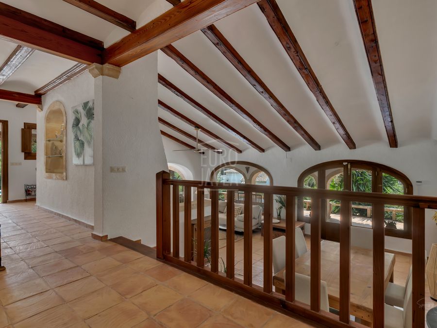 Villa Mila, Mediterranean charm in a traditional villa in Jávea