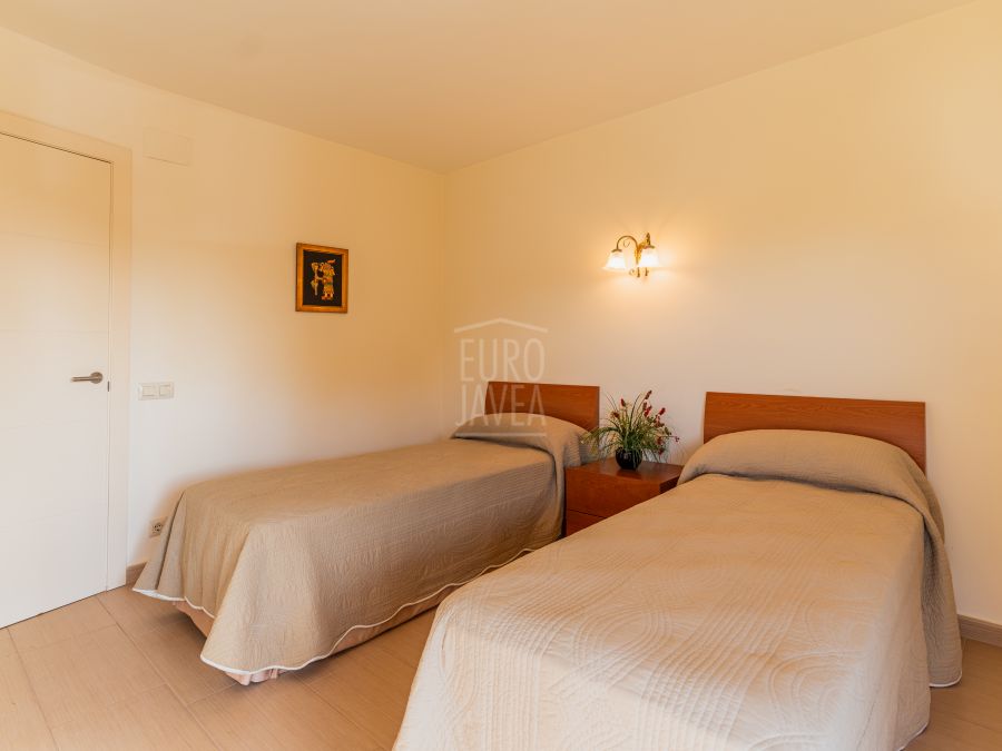 Apartment for sale in the centre of Jávea harbour with open views