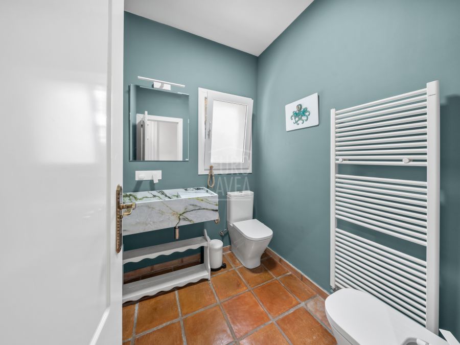 Exclusive Mediterranean-style villa in Granadella Natural Park area in Jávea, with sea views