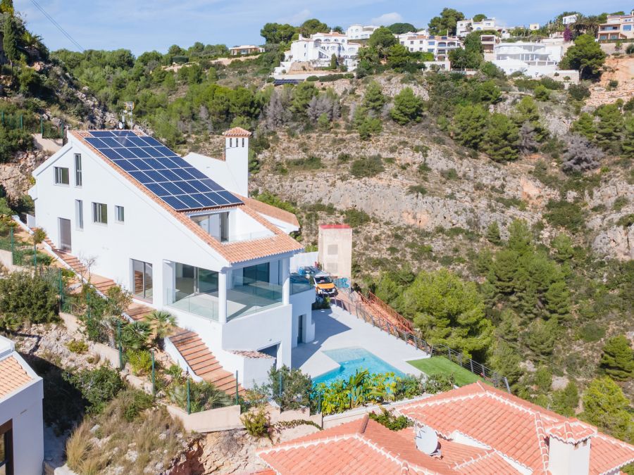 Villa Allure, luxe méditerranéen avec vue panoramique sur la mer à La Corona, Jávea