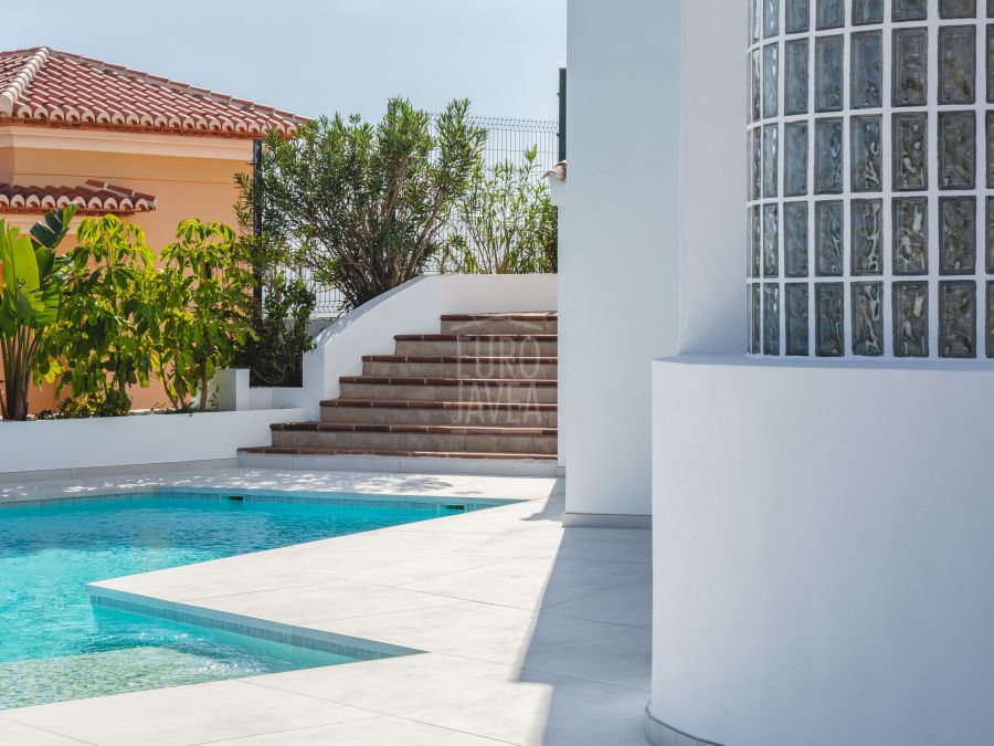 Villa Allure, luxe méditerranéen avec vue panoramique sur la mer à La Corona, Jávea