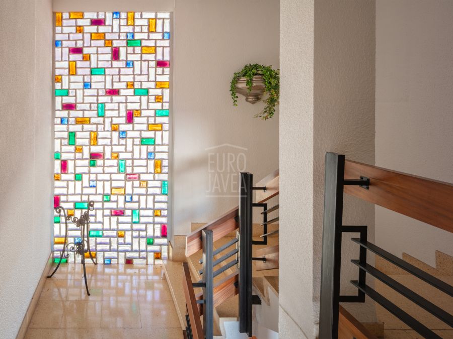 Exclusive property for sale in Cuesta San Antonio, boasting stunning sea views