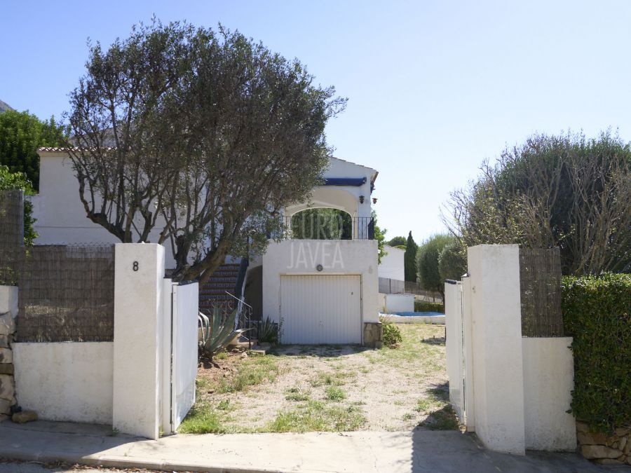Villa Jimena - Charme villa om te renoveren in een rustige zone van de Montgó