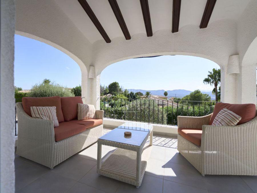 Villa Jimena - Charme villa om te renoveren in een rustige zone van de Montgó