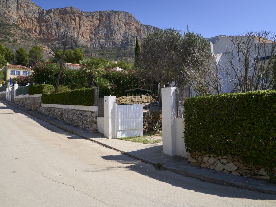 Villa Jimena - Charme villa om te renoveren in een rustige zone van de Montgó
