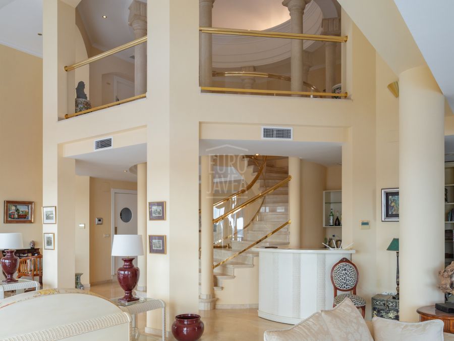 Villa in Cuesta San Antonio