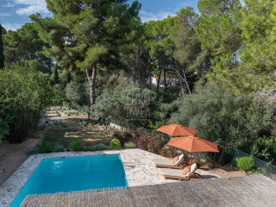 Casa Dos Granados en Cap Marti, un refugio Mediterráneo de lujo y encanto