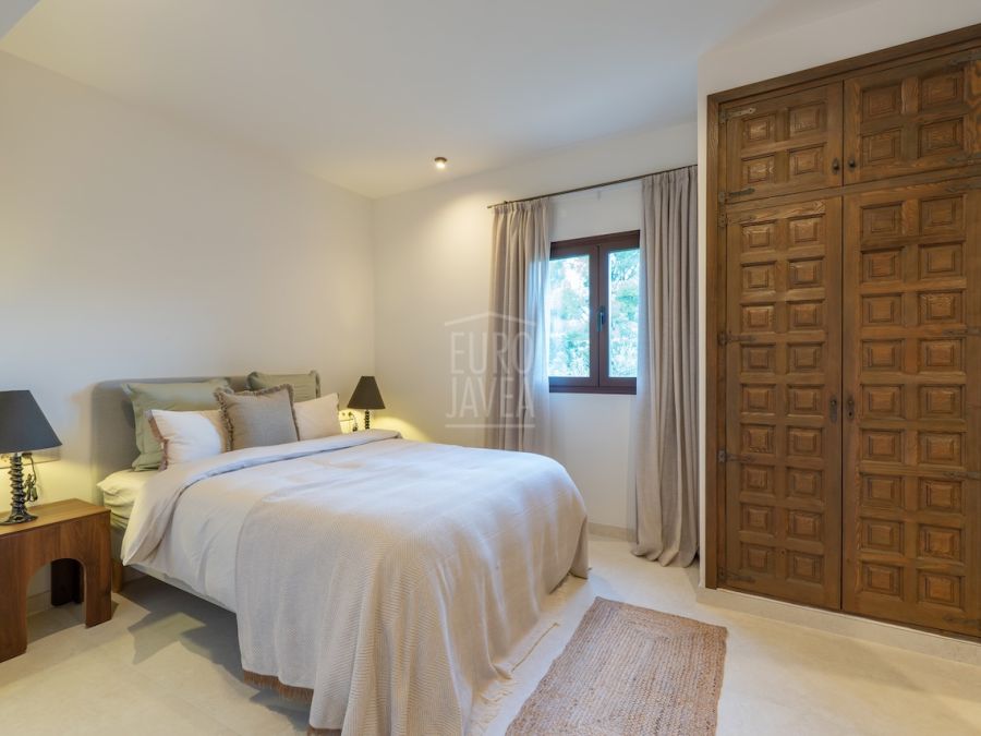 Casa Dos Granados en Cap Marti, un refugio Mediterráneo de lujo y encanto