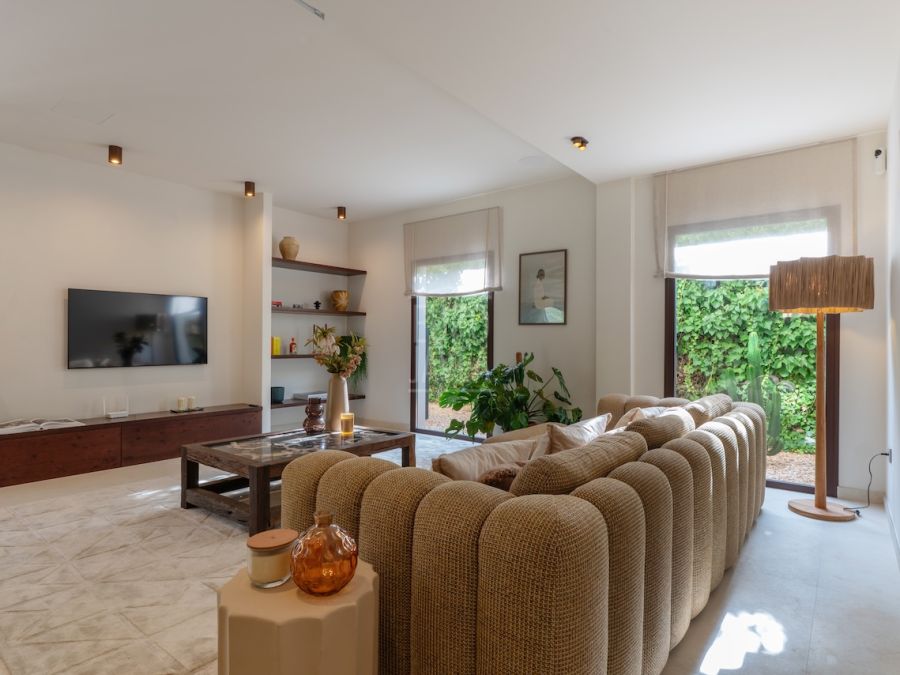 Casa Dos Granados en Cap Marti, un refugio Mediterráneo de lujo y encanto
