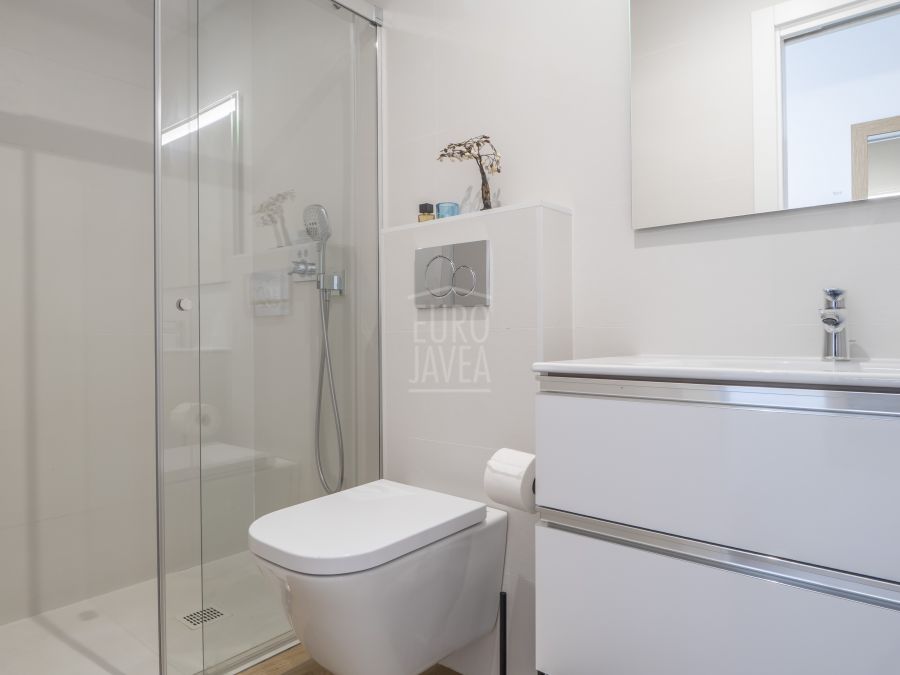 Moderno dúplex con dos terrazas soleadas y vistas panoramicas en la zona del Arenal.