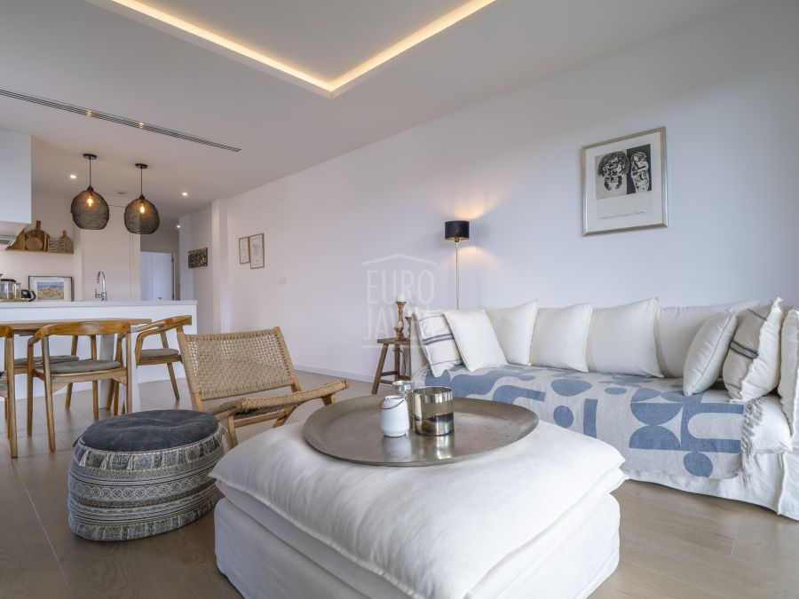 Moderno dúplex con dos terrazas soleadas y vistas panoramicas en la zona del Arenal.