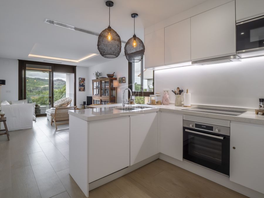 Moderno dúplex con dos terrazas soleadas y vistas panoramicas en la zona del Arenal.