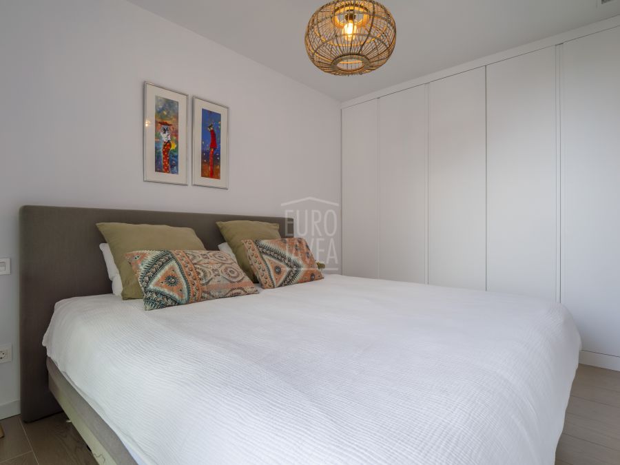 Moderno dúplex con dos terrazas soleadas y vistas panoramicas en la zona del Arenal.