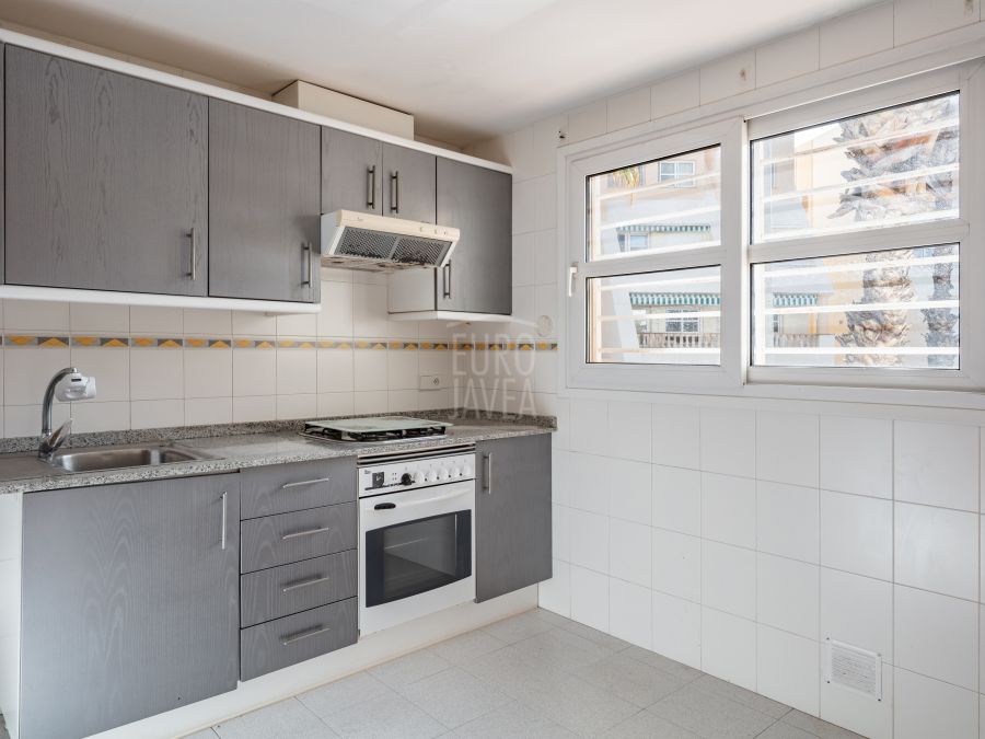 Exclusief te koop: appartement in het centrum van de haven van Jávea