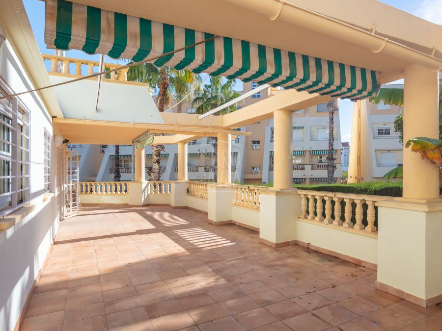 Exclusief te koop: appartement in het centrum van de haven van Jávea