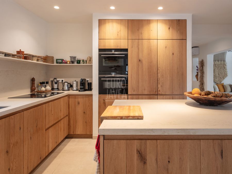 Villa Serena, elegant mediterraan toevluchtsoord met uitzicht op zee