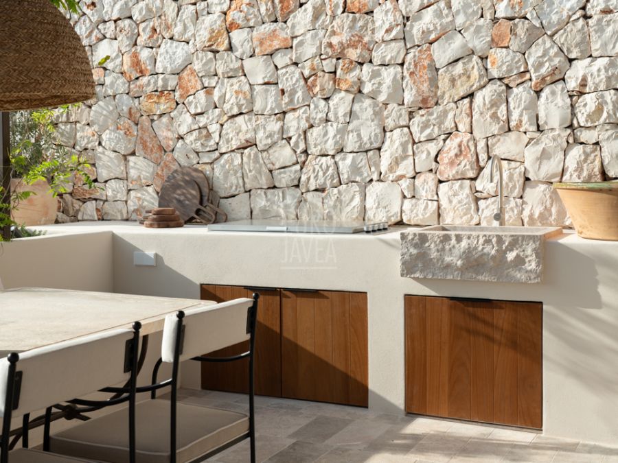 Luxury retreat, Casa Llicsó with panoramic sea view in La Corona