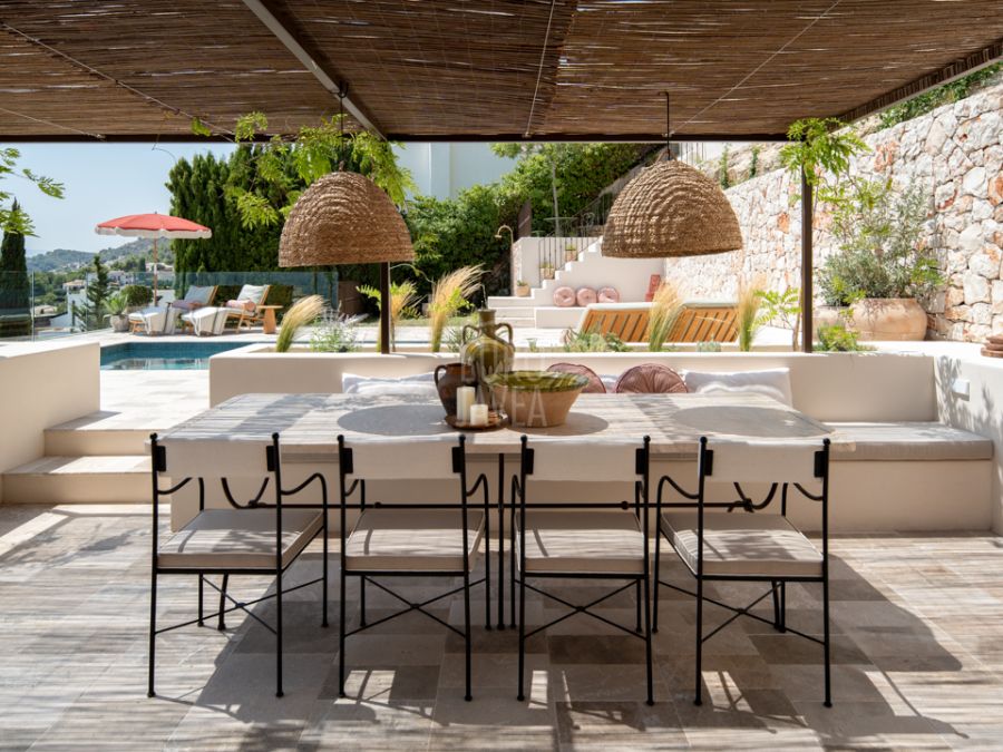 Luxury retreat, Casa Llicsó with panoramic sea view in La Corona