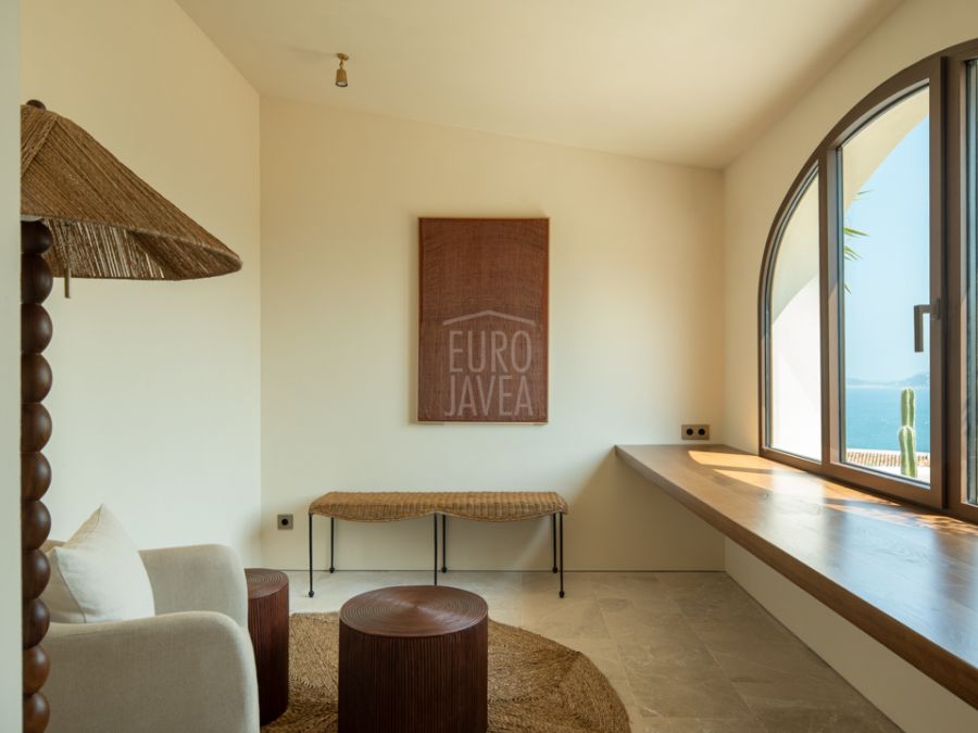 Luxury retreat, Casa Llicsó with panoramic sea view in La Corona