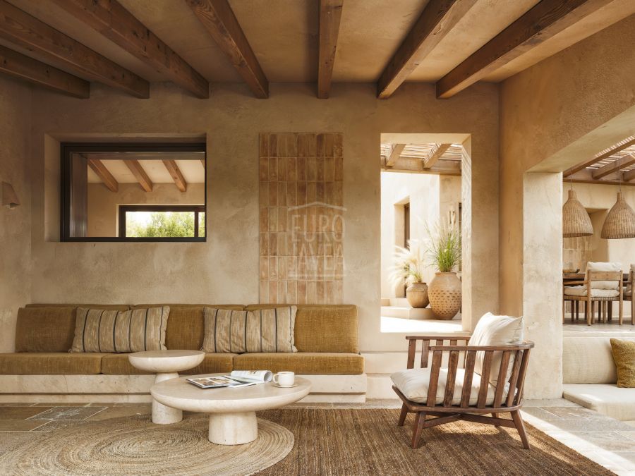 Casa Catalina, contemporary Mediterranean elegance in the Castellans area