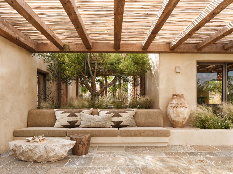 Casa Catalina, contemporary Mediterranean elegance in the Castellans area