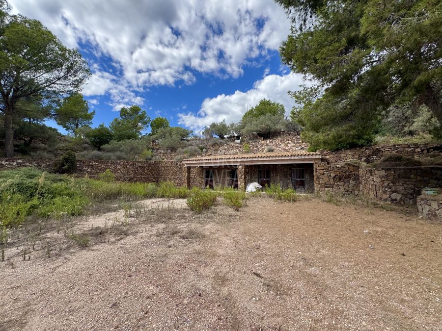 La Joya del Desierto de las Palmas, una finca exclusiva y única en la Costa del Levante