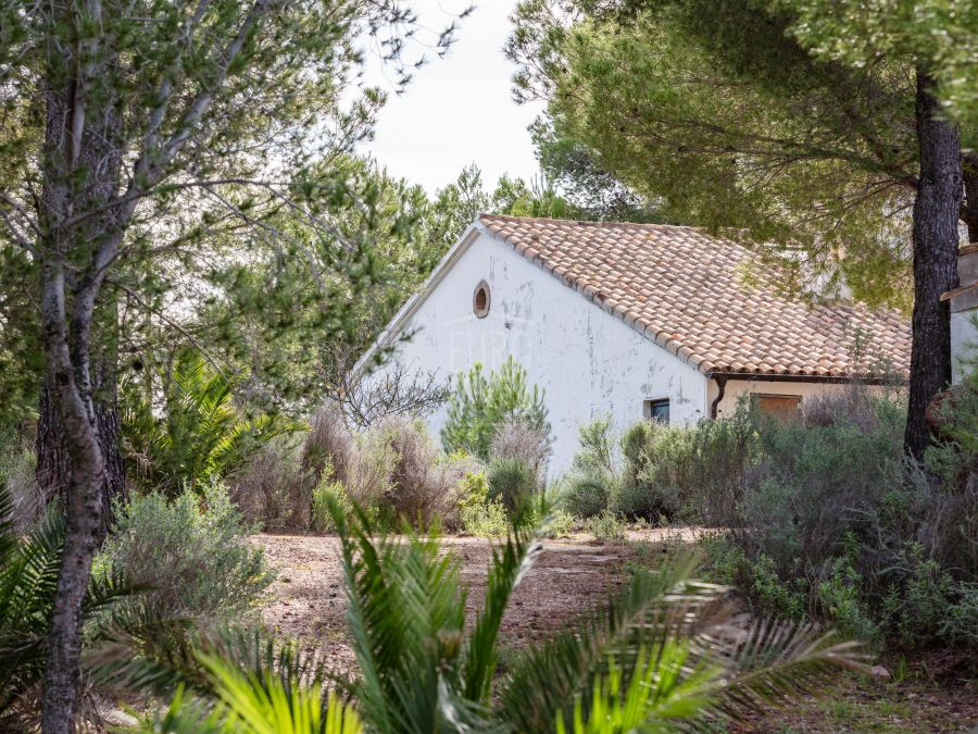 The Jewel of the Desierto de las Palmas, an exclusive and unique estate on the Levante Coast