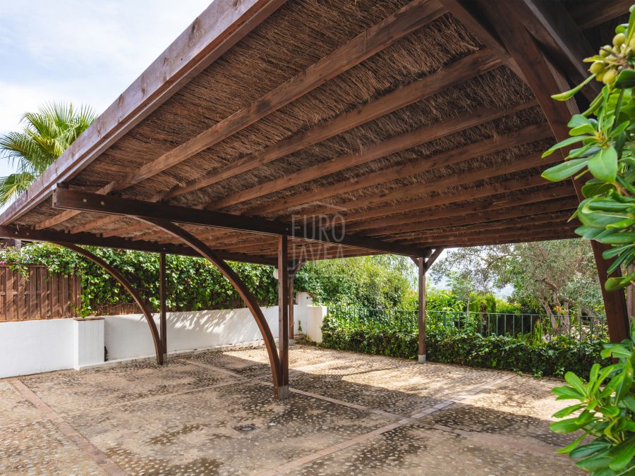 Villa Lucent for sale exclusively in the Montgó area of Jávea