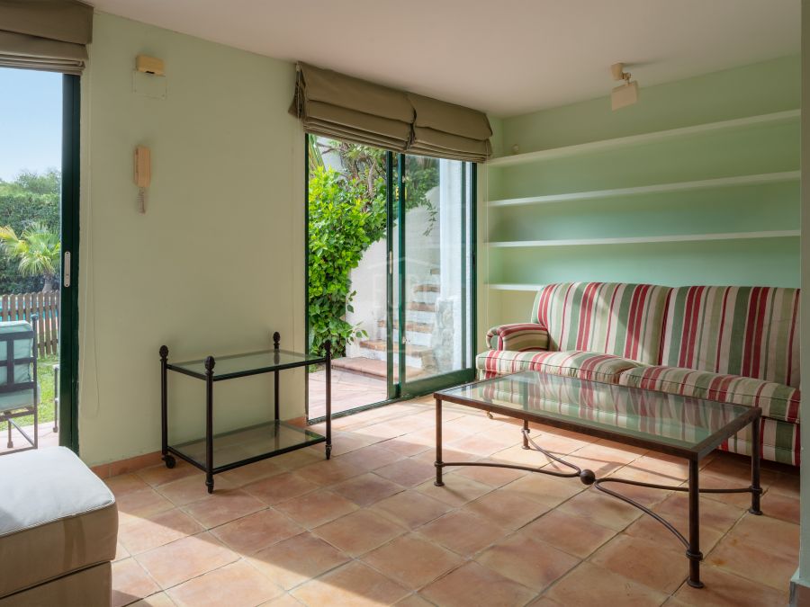 Villa Lucent for sale exclusively in the Montgó area of Jávea