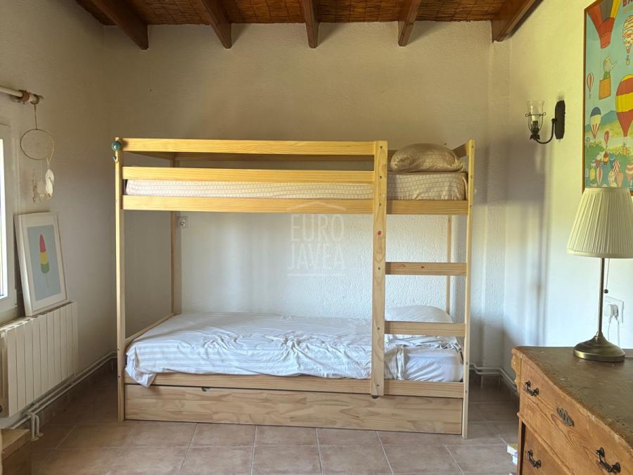 Charmant landhuis met zwembad en mediterrane tuin in Benitachell