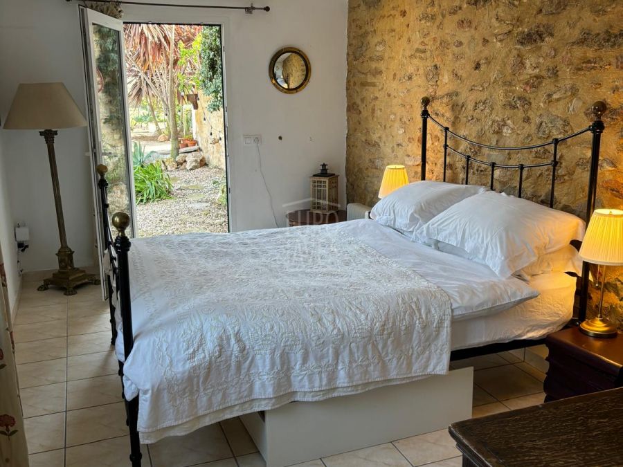 Charmant landhuis met zwembad en mediterrane tuin in Benitachell