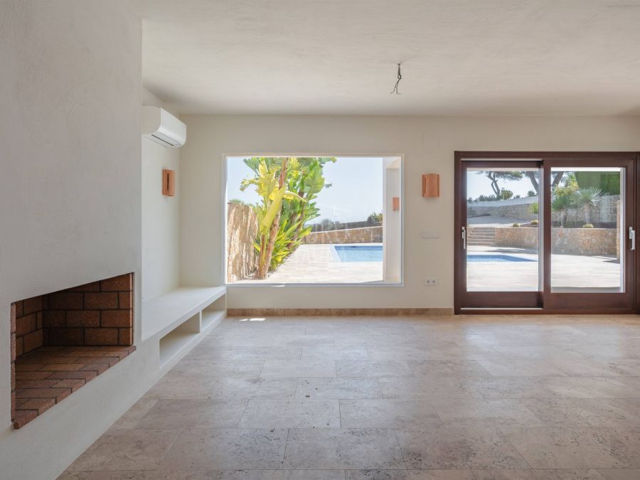 Villa Andrago, élégance méditerranéenne face à la mer à Moraira