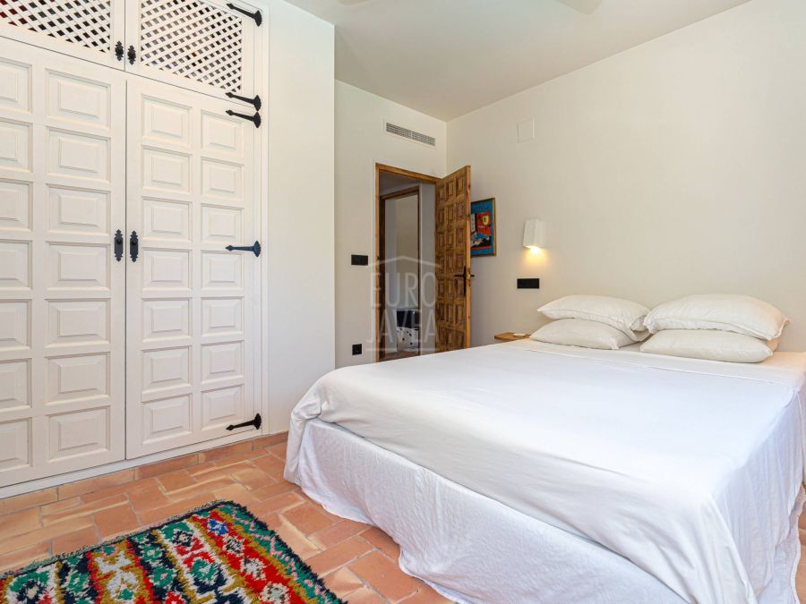 Villa Mareta, charmante villa gerenoveerd in mediterrane stijl in Tosalet