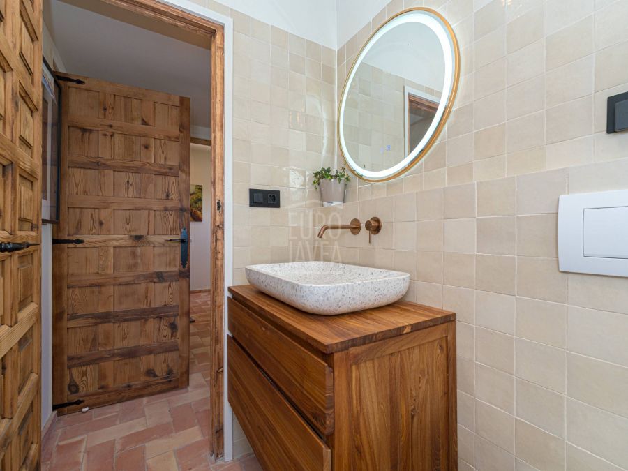 Villa Mareta, charmante villa gerenoveerd in mediterrane stijl in Tosalet